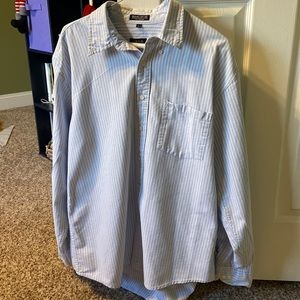 Men’s long-sleeve button down